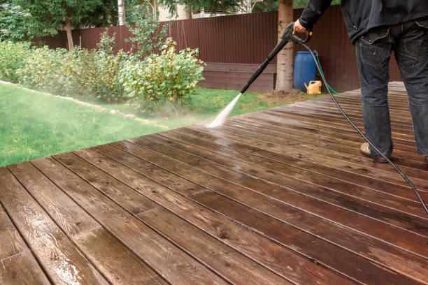 Best Driveway Pressure Washing  in Dodge City, KS